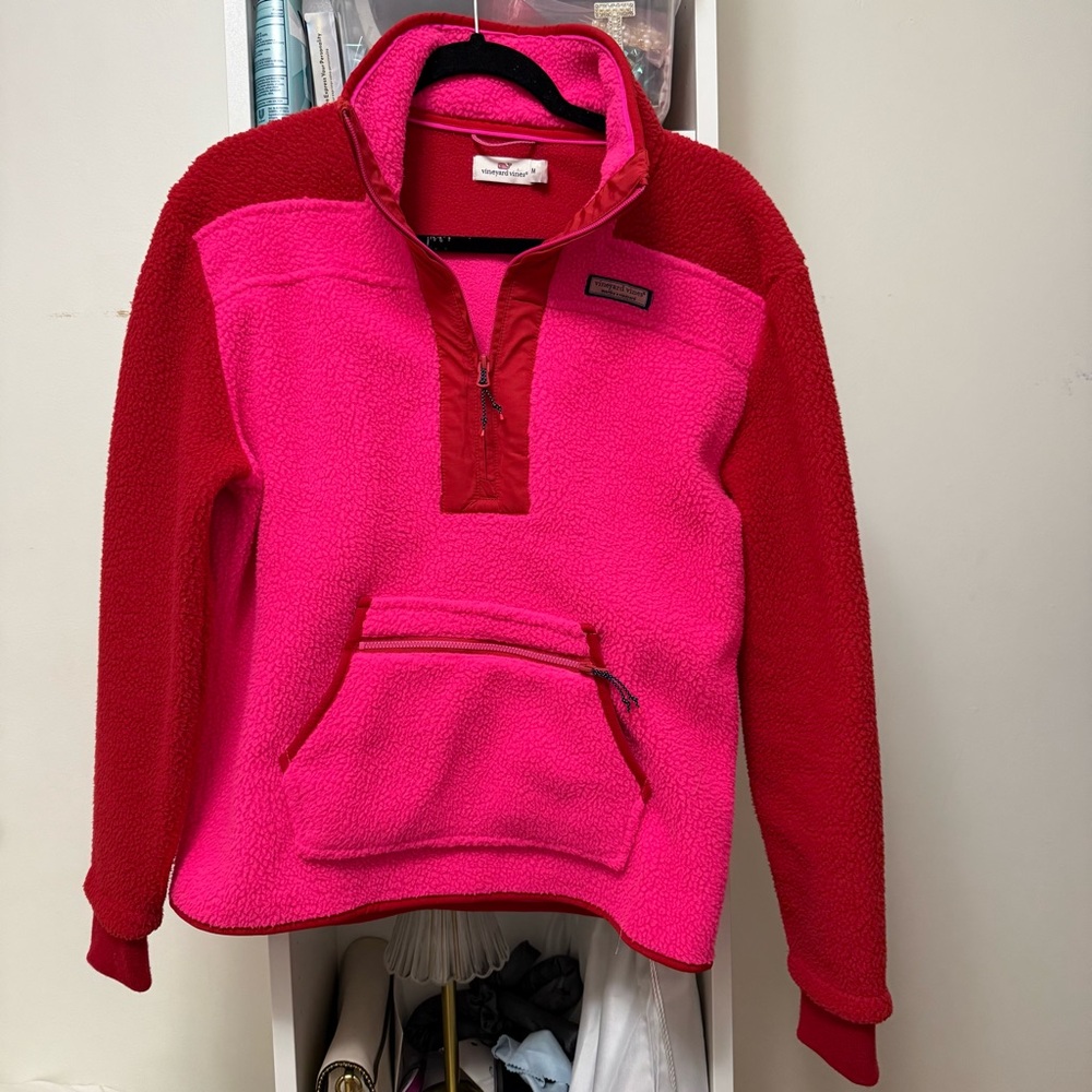 Vineyard vines red pink fleece pullover
